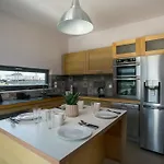 Aurora Vila