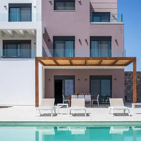 Aurora فاليراكي