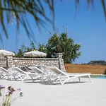 Aurora Vila Faliraki